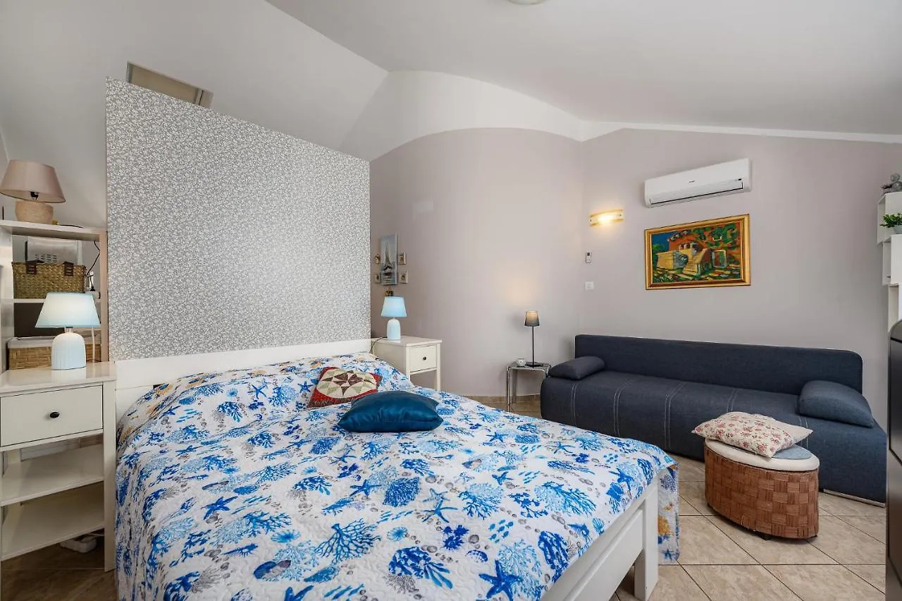 Studio Apartment Ares - Monterol Umag