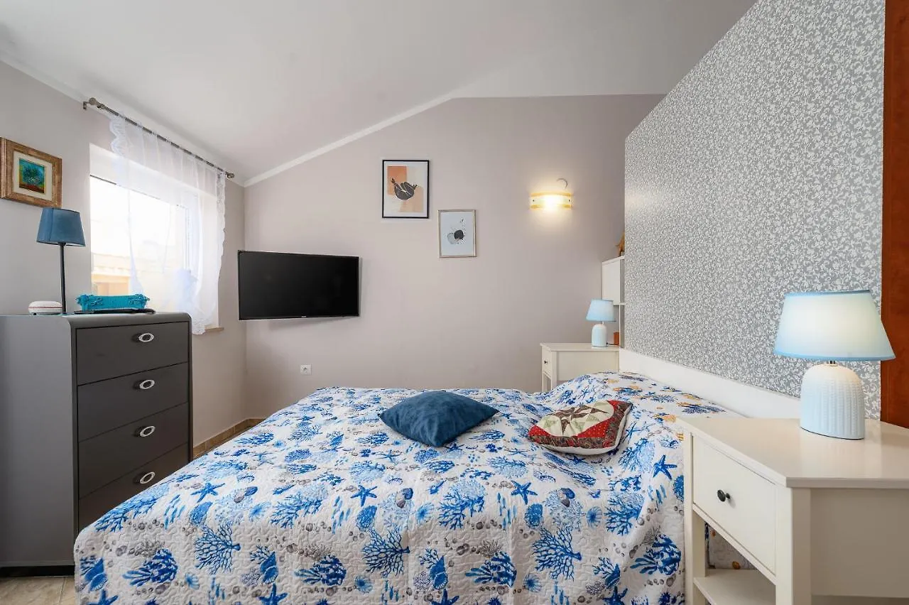 Studio Apartment Ares - Monterol Umag 0*,